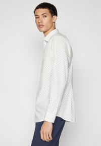 Jack & Jones JJJOE PRINT SHIRT - Svečana košulja - white/ditsy