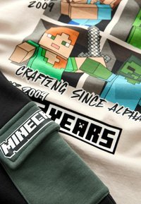 Next SHORT SLEEVE LICENSE AND SET - Pantalon de survêtement - minecraft stone natural