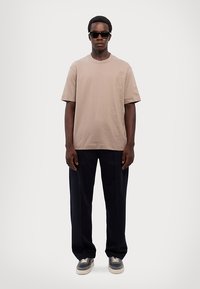 Emporio Armani Basic T-shirt - incenso