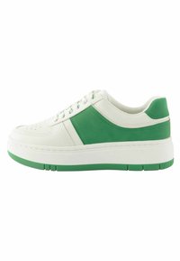 Next FOREVER COMFORT CHUNKY- REGULAR - Matalavartiset tennarit - white green
