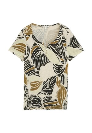 Kurze Ärmel T-Shirt aus leichtem Stoff mit Blätterdruck. Die Farben umfassen Creme, Grün, Braun und Schwarz. Mit V-Ausschnitt und Knopfdetails.