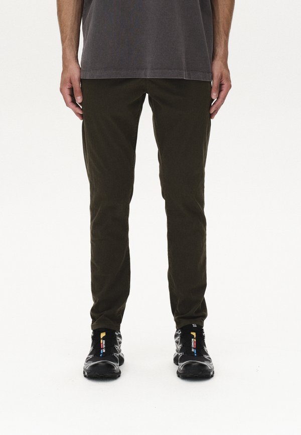 PAUL K DALE  - Chino - army