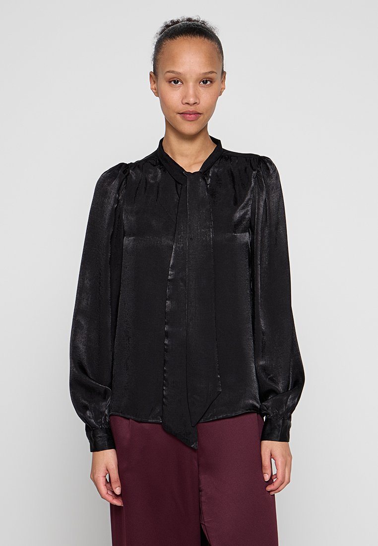 Vero Moda Tall Blouse zwart