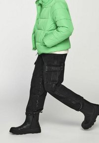 ONLY GIRLS MIT WEITEM BEIN - Jeans relaxed fit - washed black