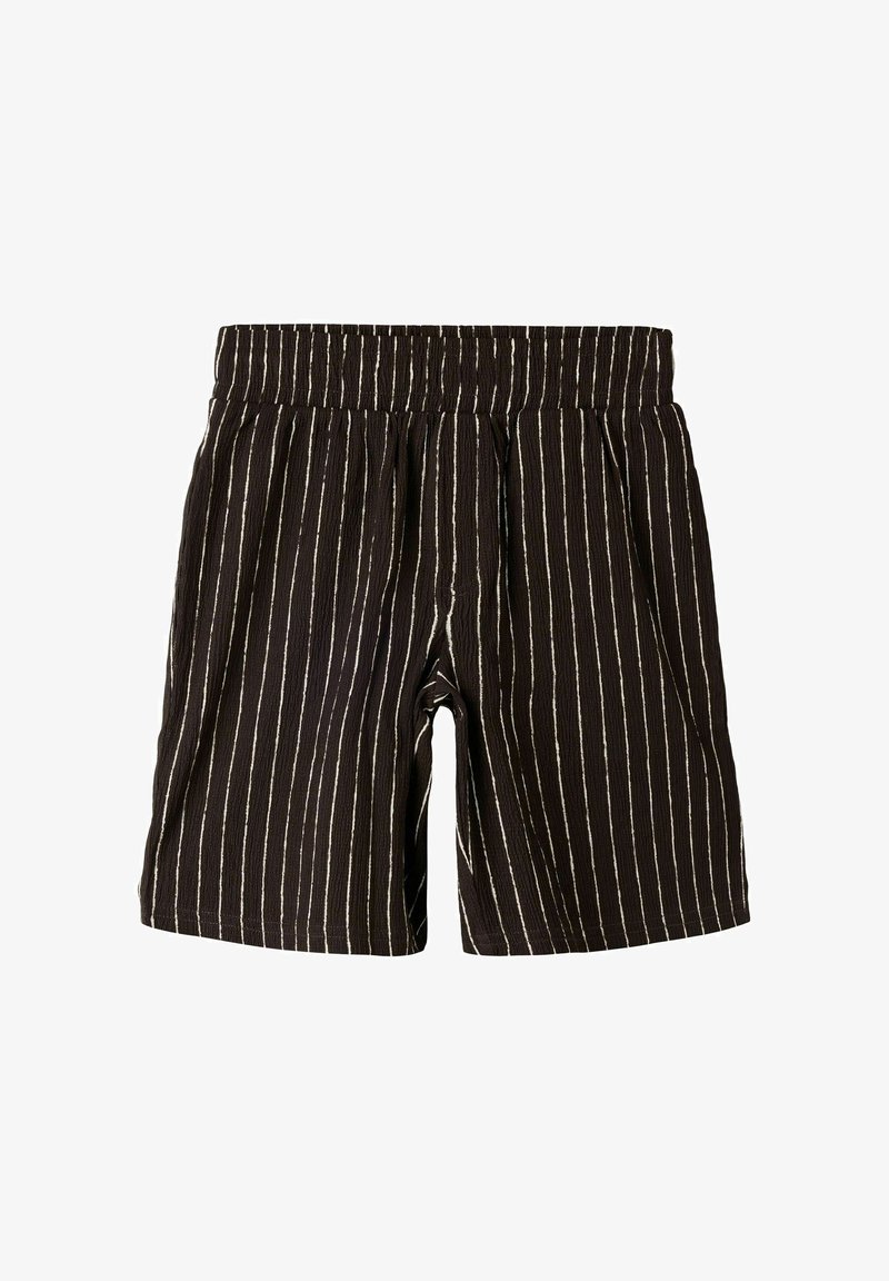 Short noir à fines rayures blanches verticales avec une taille élastique, posé à plat sur fond blanc.
