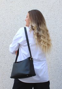 tuiggi Milano SHOULDER - Torba preko tijela - nero