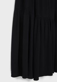 Stradivarius PEASANT - Maxisukňa - black