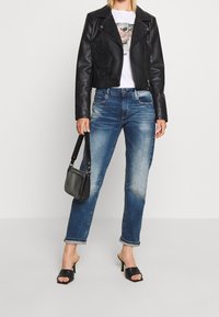 G-STAR Relaxed fit jeans - blue denim