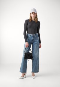 Lee RIDER LOOSE - Loose Jeans - downpour