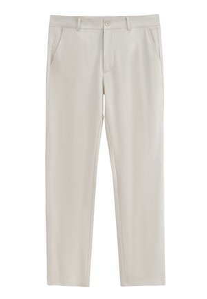 Pantalon beige à coupe droite avec fermeture boutonnée et zip à l'avant, passants pour ceinture et poches latérales.