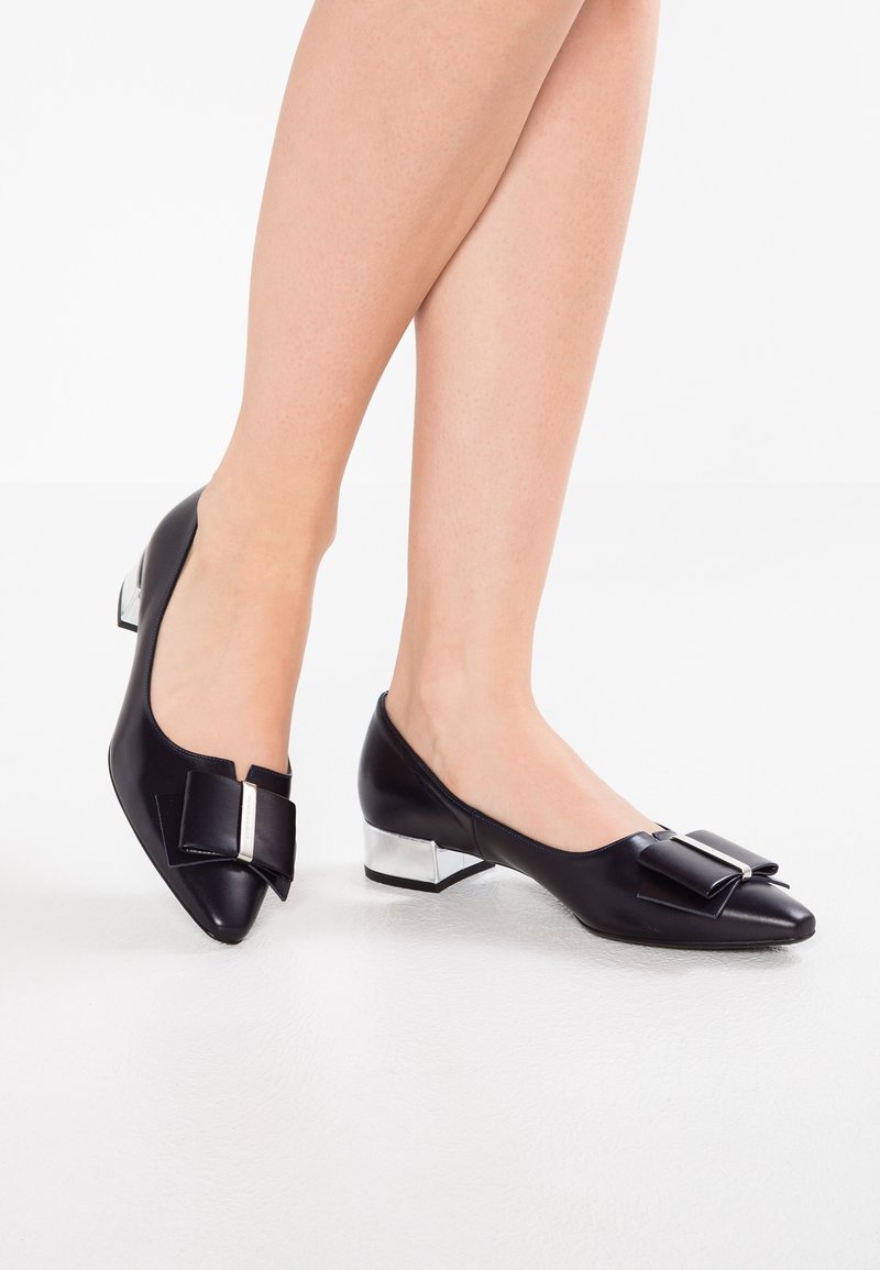 Peter Kaiser Escarpins - dark blue