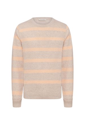 Beżowy sweter z okrągłym dekoltem, ozdobiony miękkimi poziomymi brzoskwiniowymi paskami, z długimi rękawami oraz ściągaczami na mankietach i u dołu.