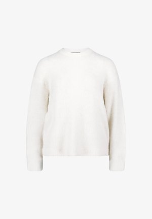 Pull blanc fabriqué en tissu doux et texturé. Il présente un col rond, des manches longues et une coupe décontractée avec des coutures minimales.