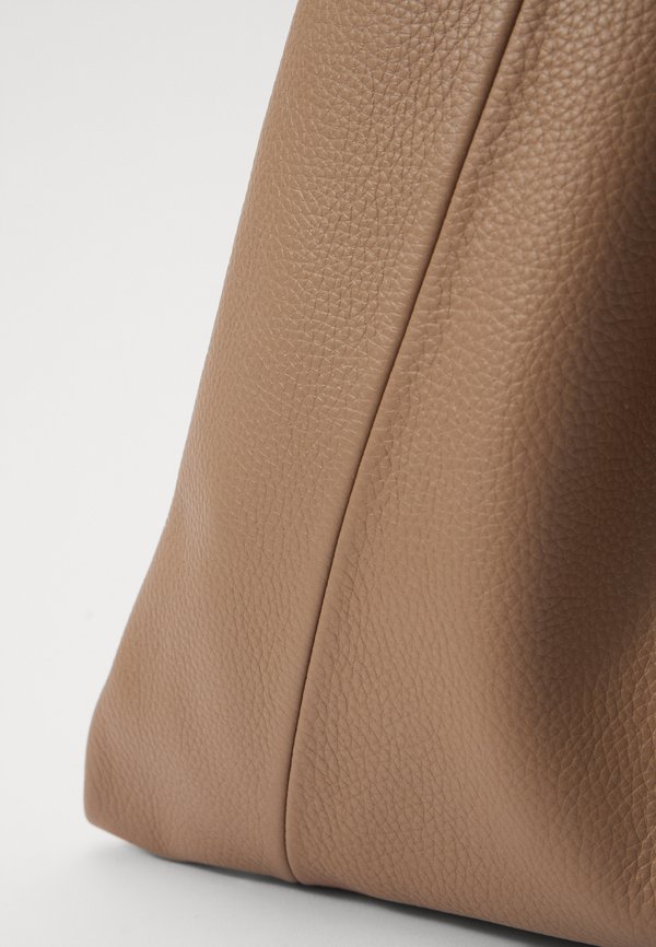 MIA  - Tote bag - cafe2