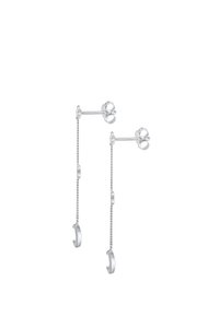 Sudraba pilienu auss gredzeni ar ķēdes dizainu, ar apļveida akcentiem beigās. Gluda virsma un pulēts apdare.