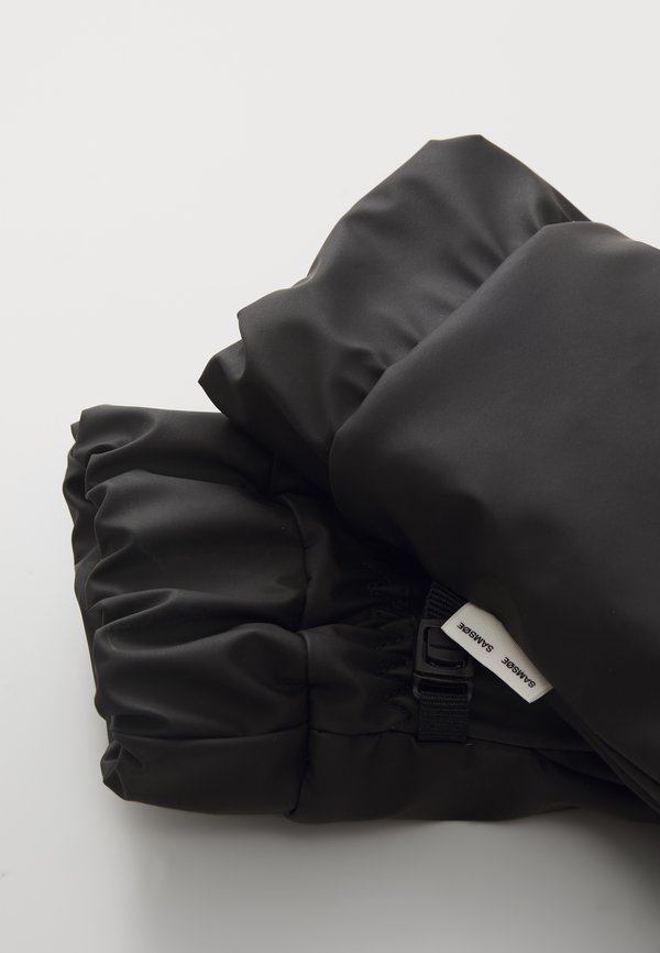 SASTEELY MITTEN - Mittens3