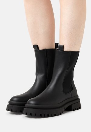 Even&Odd, Bottes à plateau - black