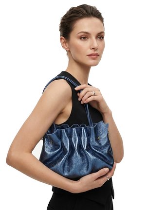 Chiara Ferretti, CHIARA FERRETTI CROSSBODY BAG - Borsa a mano - blu jeans