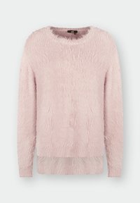 Lichtroze trui gemaakt van zacht, fluffy materiaal. Kenmerkt een ronde halslijn en lange mouwen, met een iets langere achterkant.