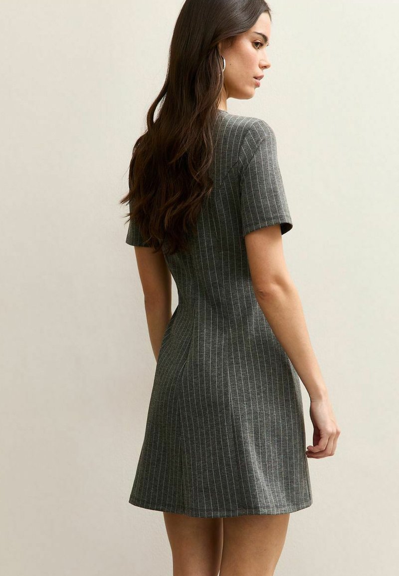 New Look PINSTRIPED SHORT SLEEVE MINI - Day dress - light grey - Zalando