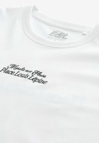 Next NATURE GRAPHIC - Triko s potiskem - white multi floral