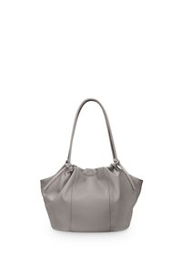 Sac à main en cuir gris avec un haut froncé, des détails en cordon noué et une bandoulière unique.