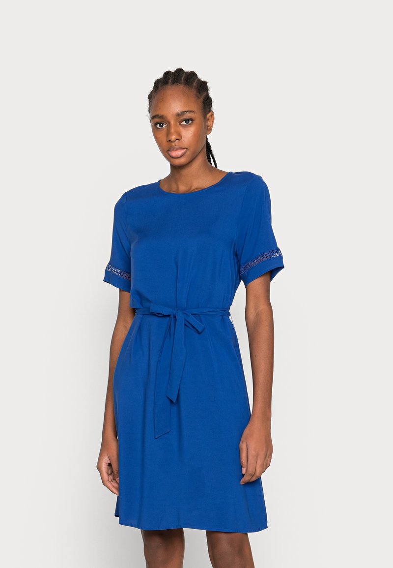VILA VIAYA TIE BELT SHORT DRESS Nappali ruha mazarine blue/fekete