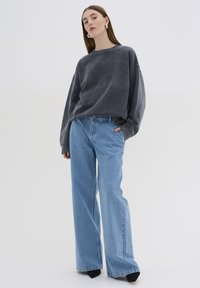 My Essential Wardrobe DIEGO LOGO EMB  - Collegepaita - dark grey random wash