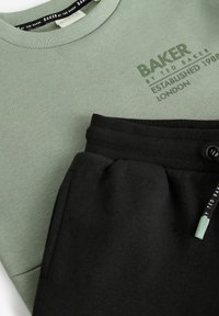 Baker by Ted Baker REGULAR FIT - SET - Sweatshirt - green