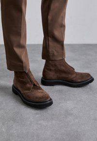 TYPE 197 UNISEX - Botas de tornozelo com plataforma - dark earth