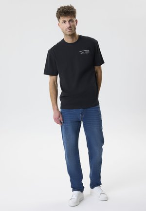TWO SOON, tapered fit Loose - Jeans fuselé - dark blue denim