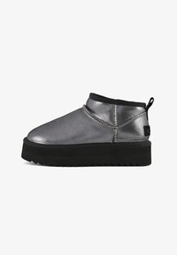 Seleccionado, black