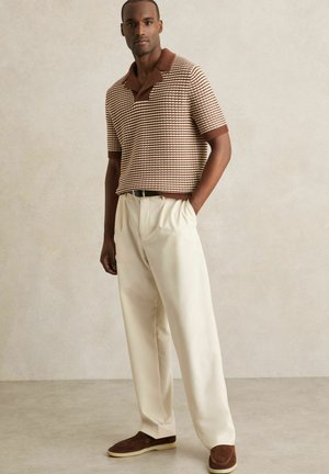 REGULAR FIT - Polo - tobacco brown off white