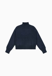 Pull en col roulé bleu marine foncé avec un ourlet et des poignets côtelés, présentant de subtils motifs texturés sur le corps et les coutures latérales, fabriqué en tissu tricoté.