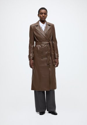 VEGAN LEATHER TRENCH COAT - Trenchcoat - chocolate