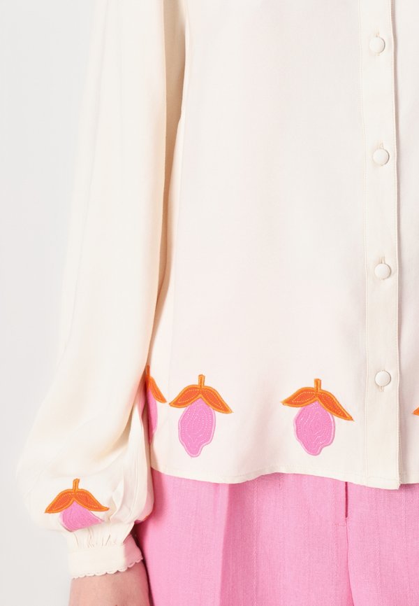 HESTER - Button-down blouse3