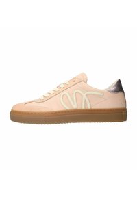 Unselected, rosé