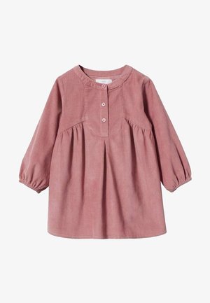 Langärmliges, blassrosa Hemd aus strukturiertem Stoff, mit Rundhalsausschnitt, Knopfverschluss und Faltenverzierungen unter der Brust.