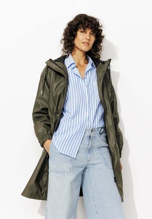 À CAPUCHE - Parka - kaki