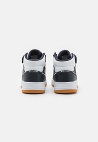 Champion RD18 2.0 MID B GS UNISEX - Scarpe da basket - white/black