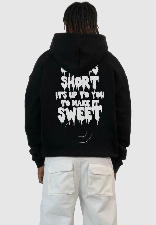 MÄNNER LY  ''LIFE IS SHORT'' - Kapuzenpullover