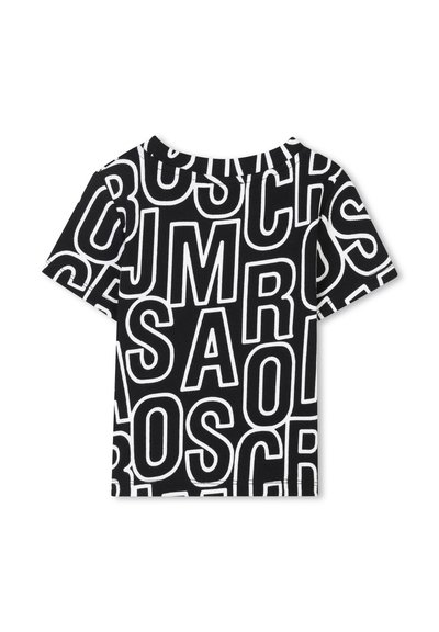 T-shirt noir à manches courtes avec des motifs de texte blanc audacieux, texture côtelée et encolure ronde.