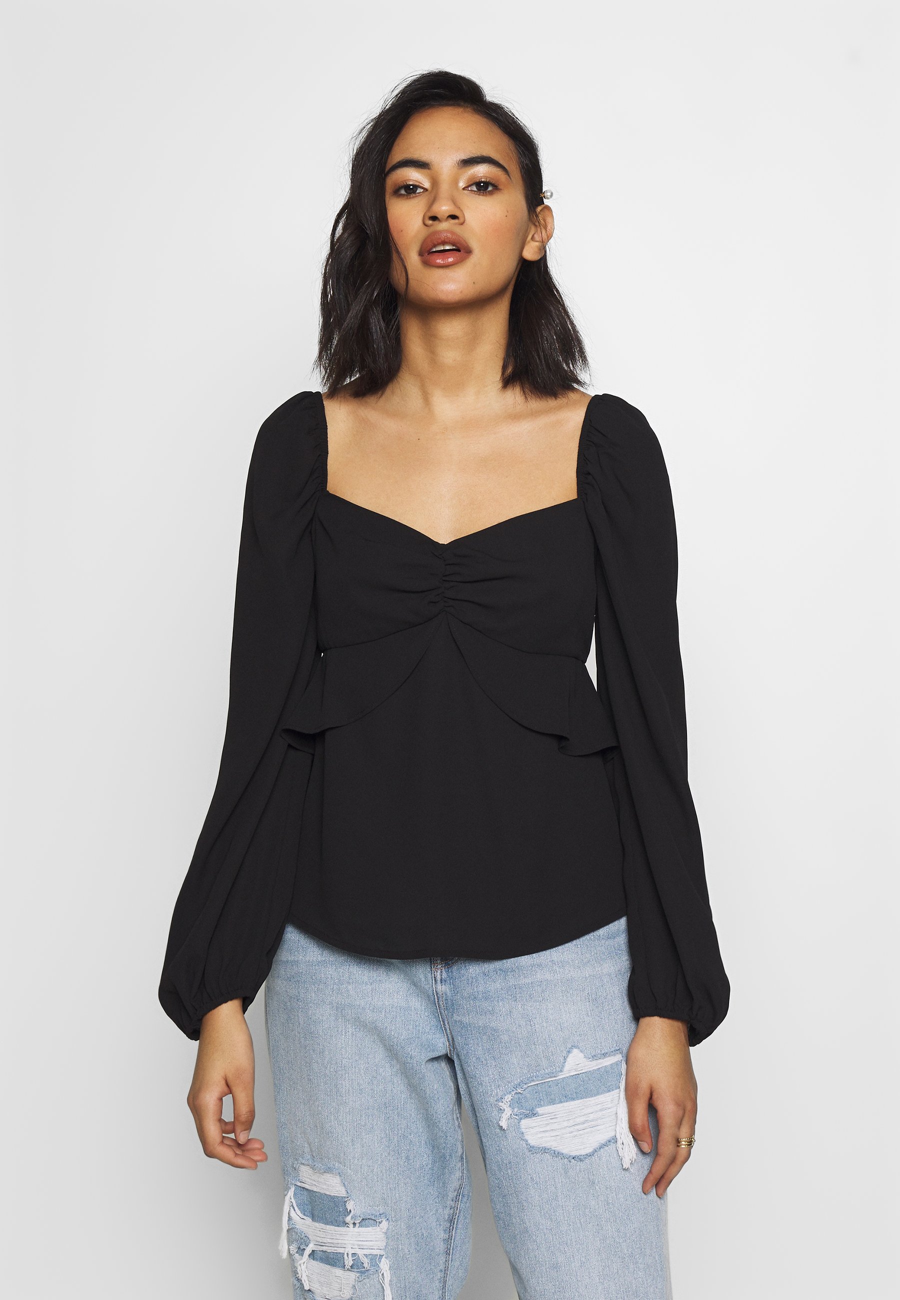Who What Wear PUFFSLEEVE MILKMAID Bluser black Zalando.no Who What Wear THE WAIST DETAIL BLOUSE - Bluser - black