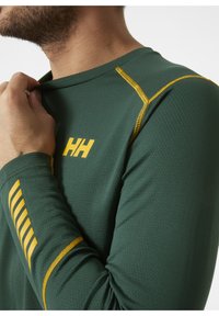 Helly Hansen LIFA ACTIVE CREW - Longsleeve - green