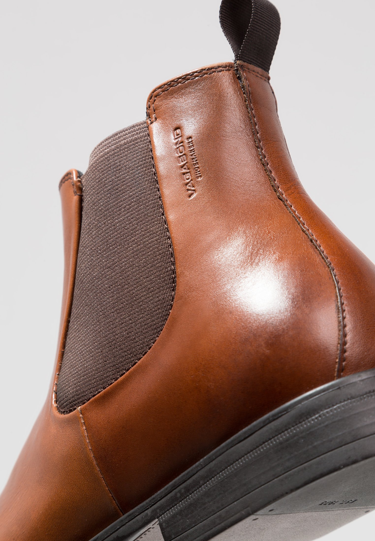 vagabond harvey chelsea boots
