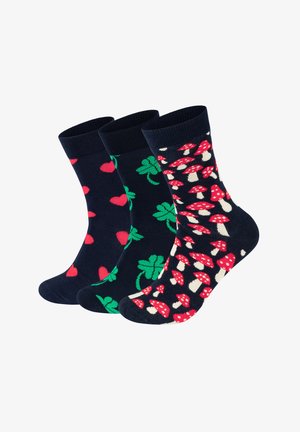 Drei Paar Knöchelsocken in Marineblau. Die Designs beinhalten rote Herzen, grüne Kleeblätter und weiße Pilze mit roten Kappen. Aus weicher Baumwollmischung.