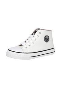 Zapatillas altas blancas de lona, con un logo negro, rayas negras en la suela y cordones blancos. Diseño con puntera redondeada.