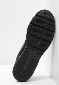 Nike Performance Zapatillas running asfalto - black
