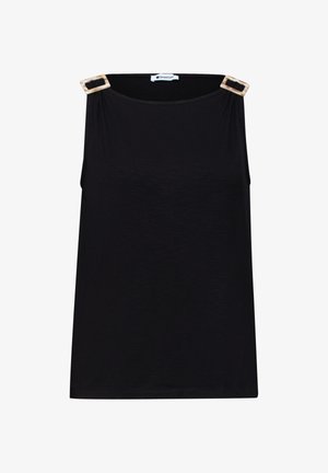 Sort ærmeløs top med bred firkantet udskæring og beige skildpadde-mønstret spænde på begge skuldre.