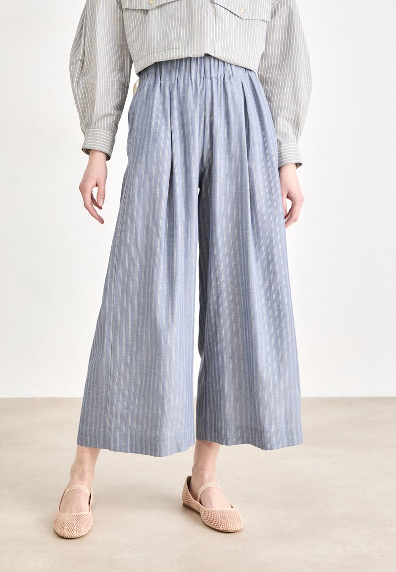 sessùn ISLA MINIMA - Pantalon classique - chambray blue